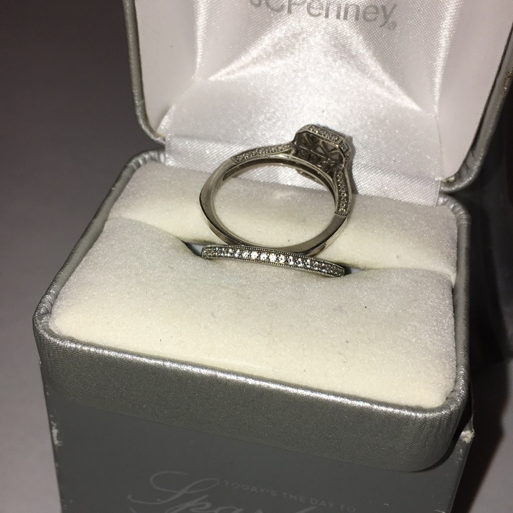 JCP Wedding Rings - Picture 4 of 8